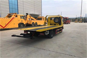 夷陵非事故拖车